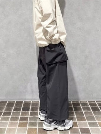 NEW BALANCE U9060 (限定款) - 灰白/銀黑