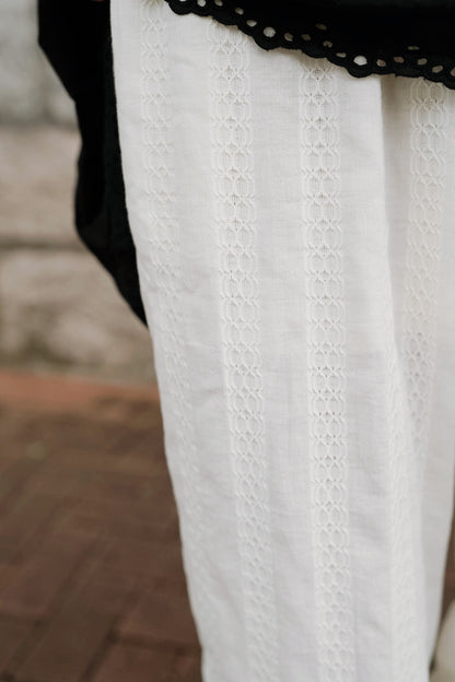CB139 CORDED EMBROIDERY PANTS