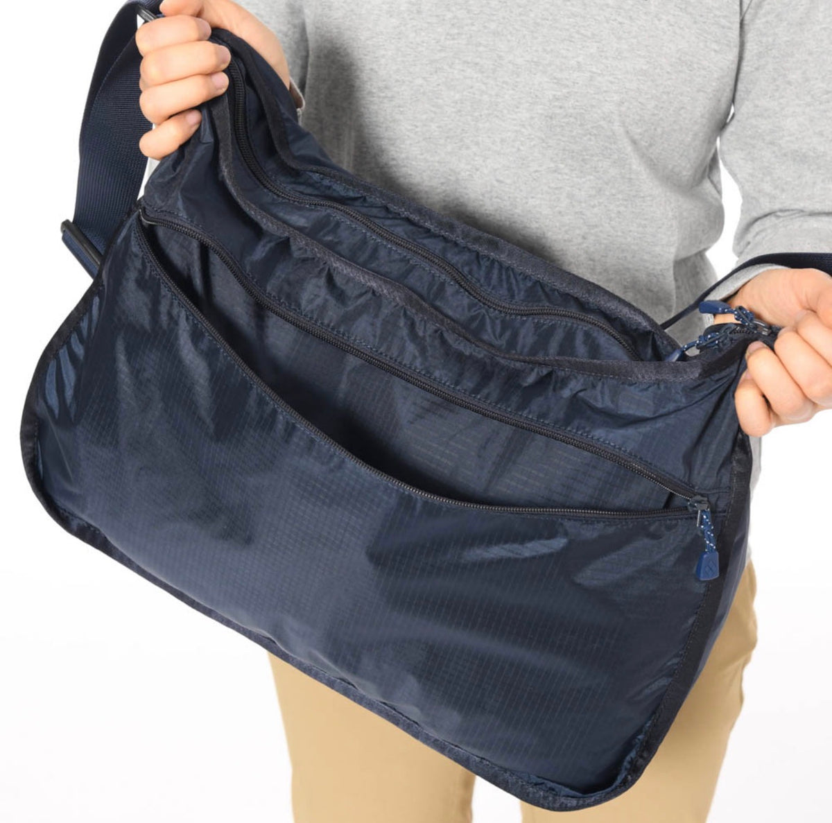 MONT-BELL LIGHT WEIGHT SHOULDER BAG 14L / 13L / 23L