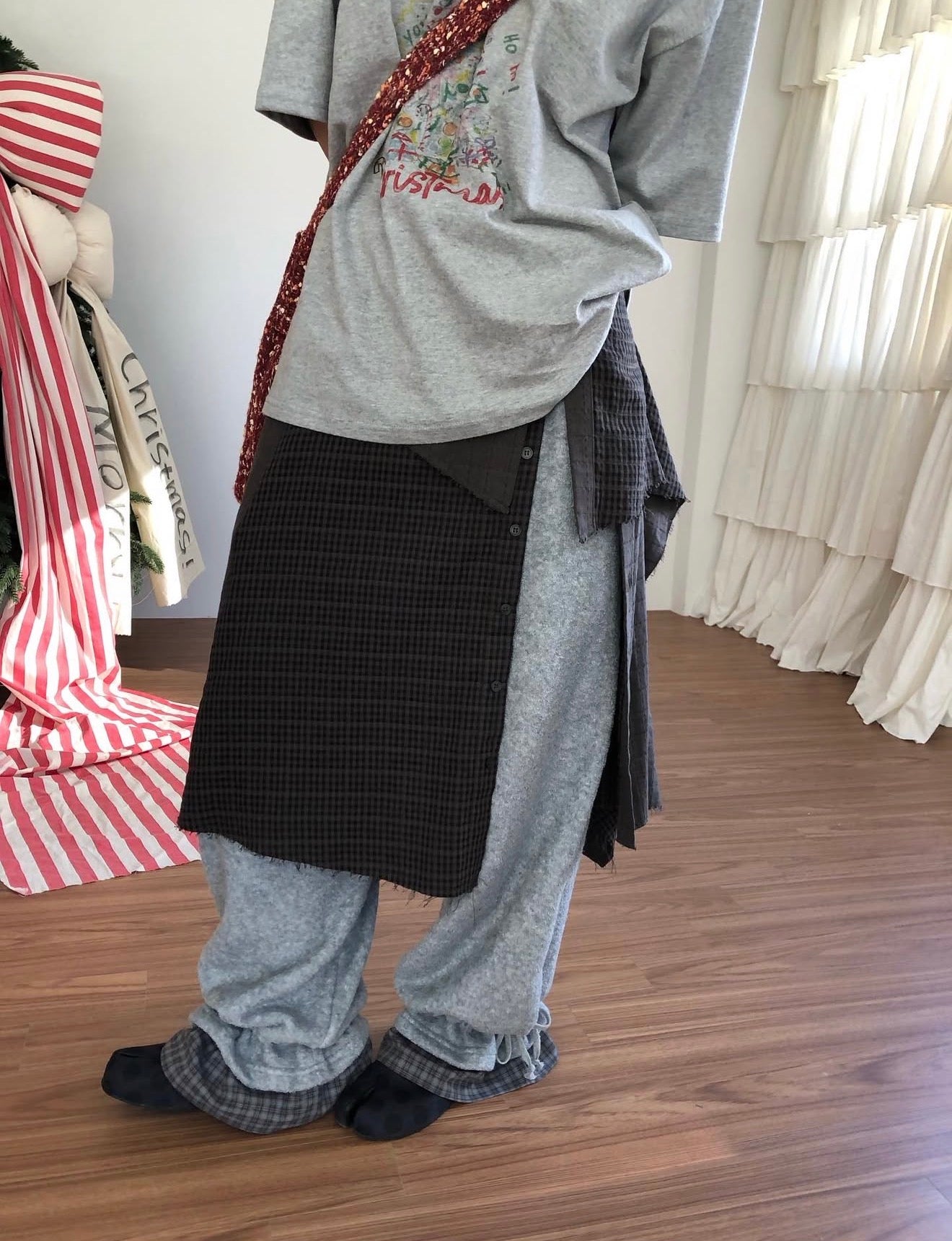 MZ935 LAYERING MINI PLAID SKIRT