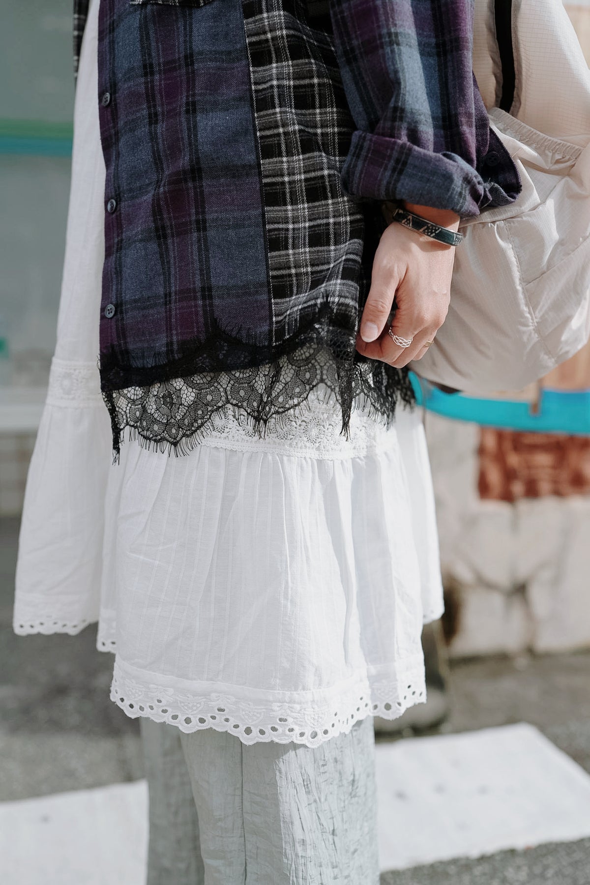MB055 FLANNEL PATCHWORK LACE SHIRT