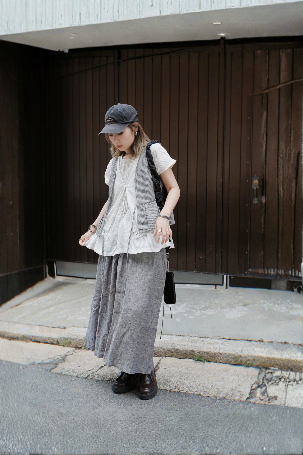 MZ994 2IN1 LACE VEST TOP