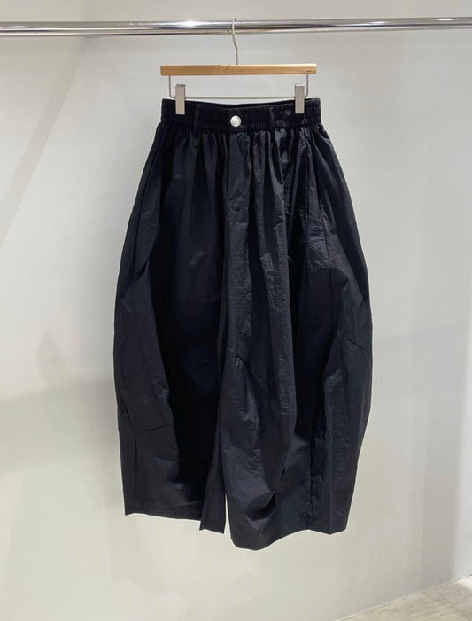 MB023 NYLON BALLOON PANTS