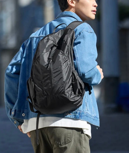 COCA POCKETABLE VERTICAL ZIPPER BACKPACK
