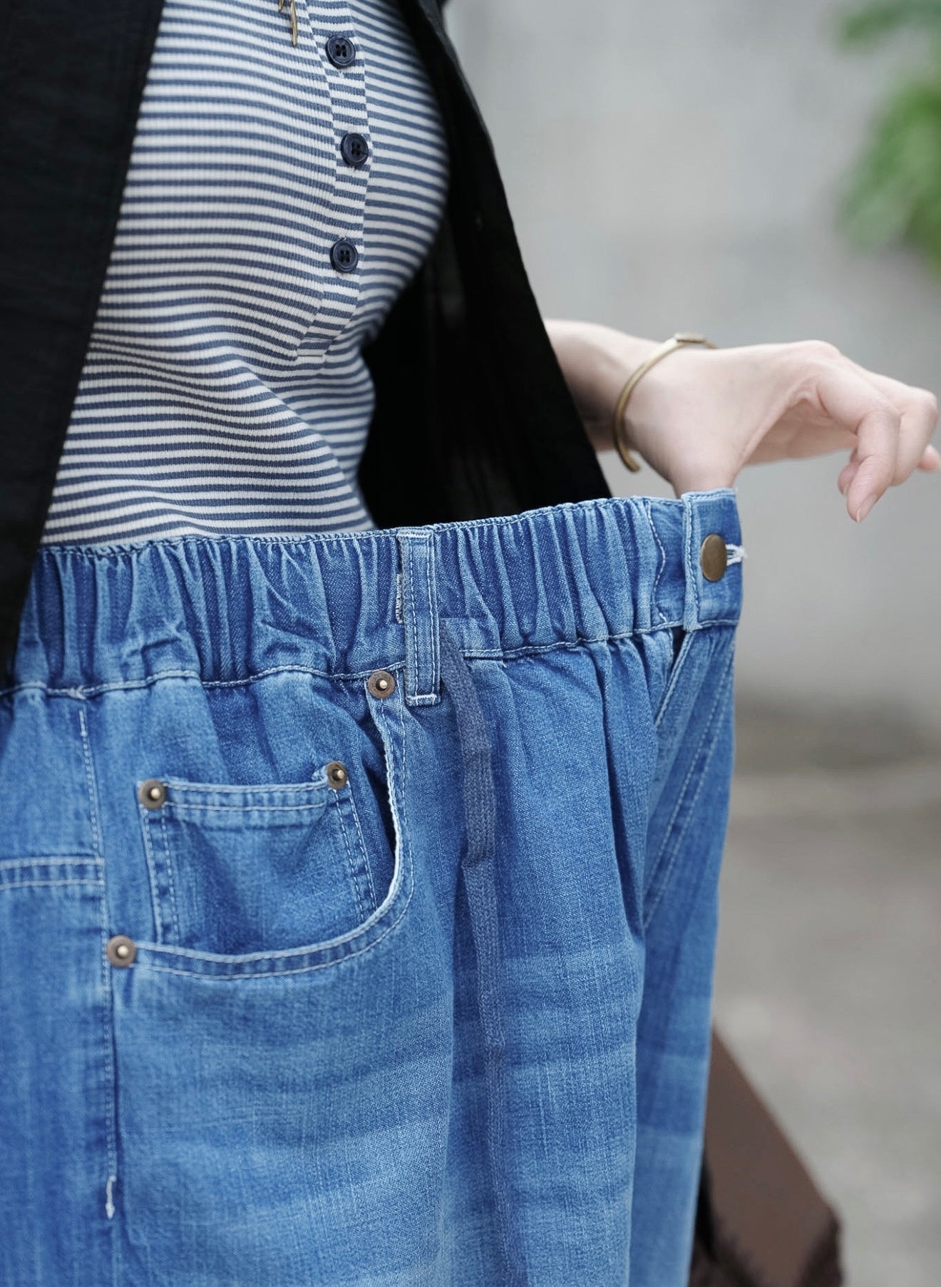 CB123 LIGHT WEIGHT RELAXED FIT BERMUDA SHORTS