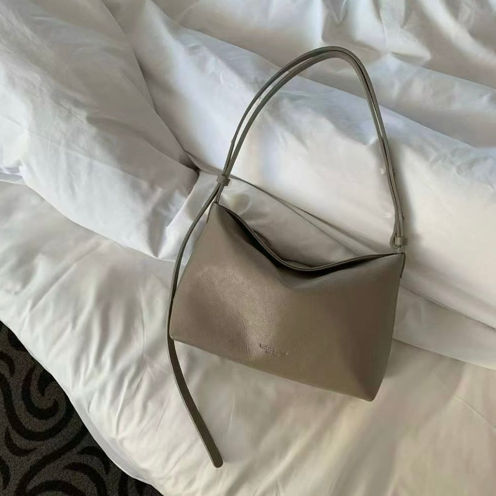 MZ712 HANDMADE HOBO BAG