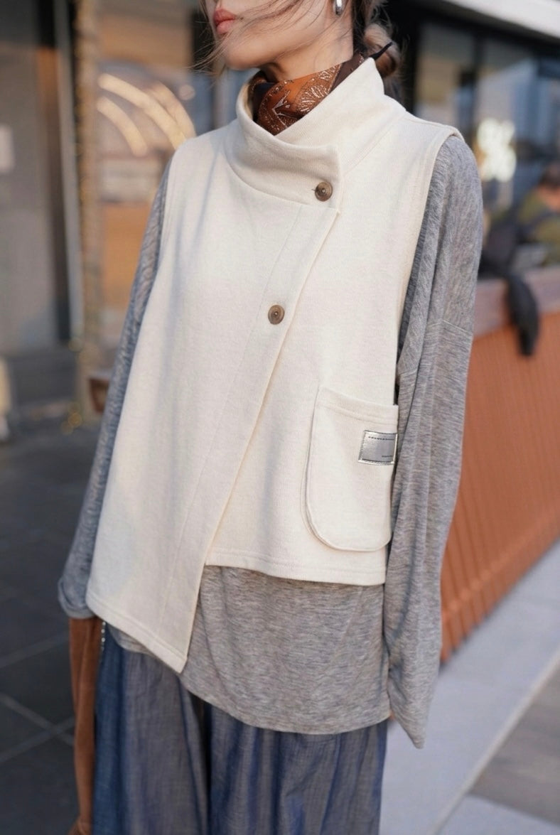 MZ955 BOTTLE NECK ASYMMETRIC VEST