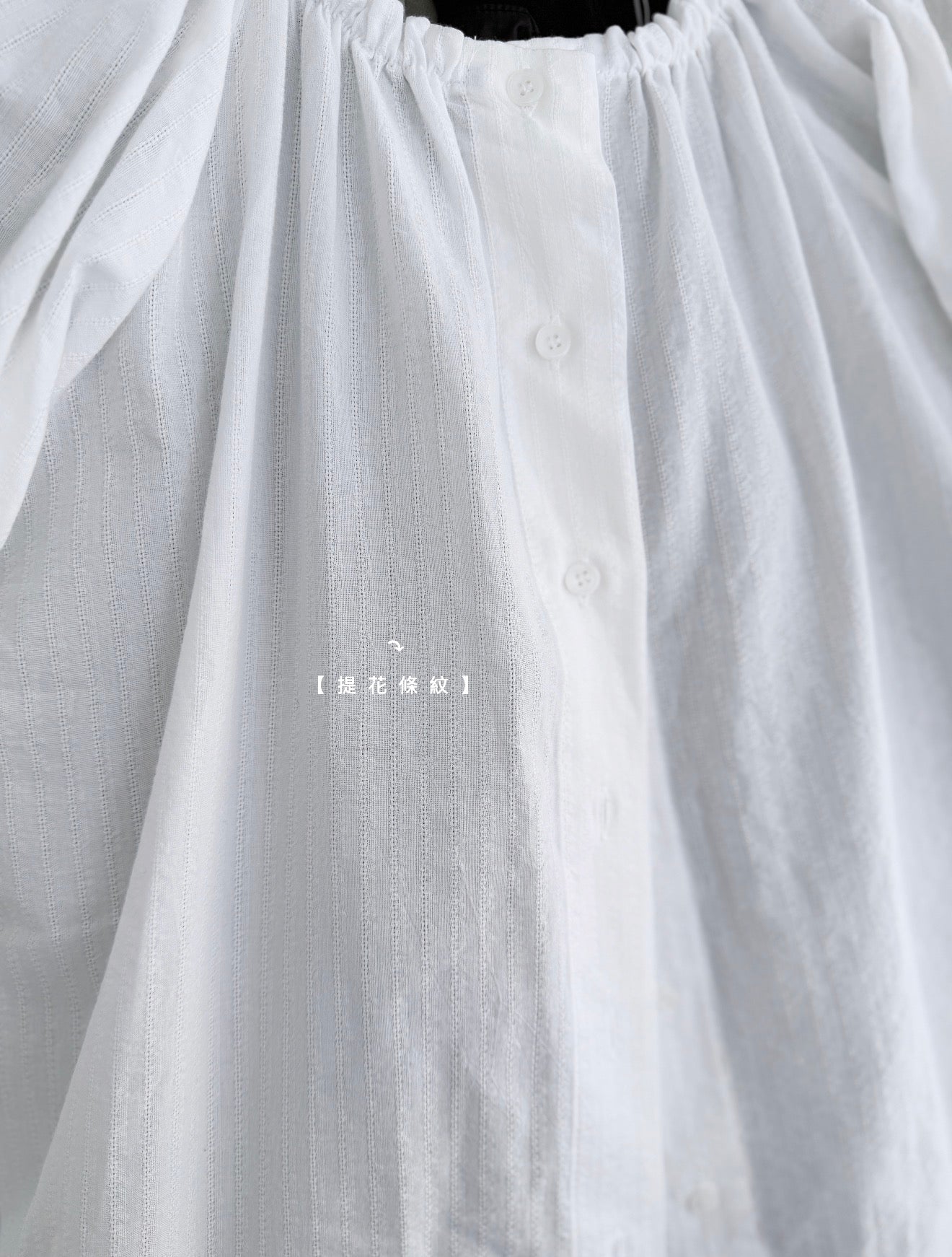 MB005 GATHERED NECK SMOCK BLOUSE