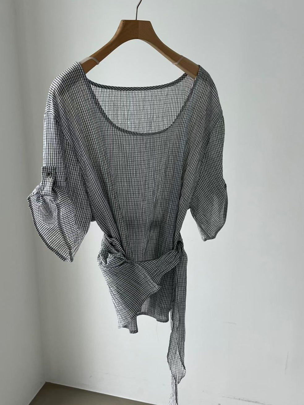 MB022 CREPE PLAID BLOUSE