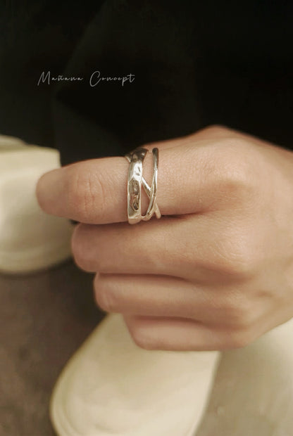 MB028 925 SILVER RING - CHLOÉ TWIST〔 L'Heure Bleue 〕
