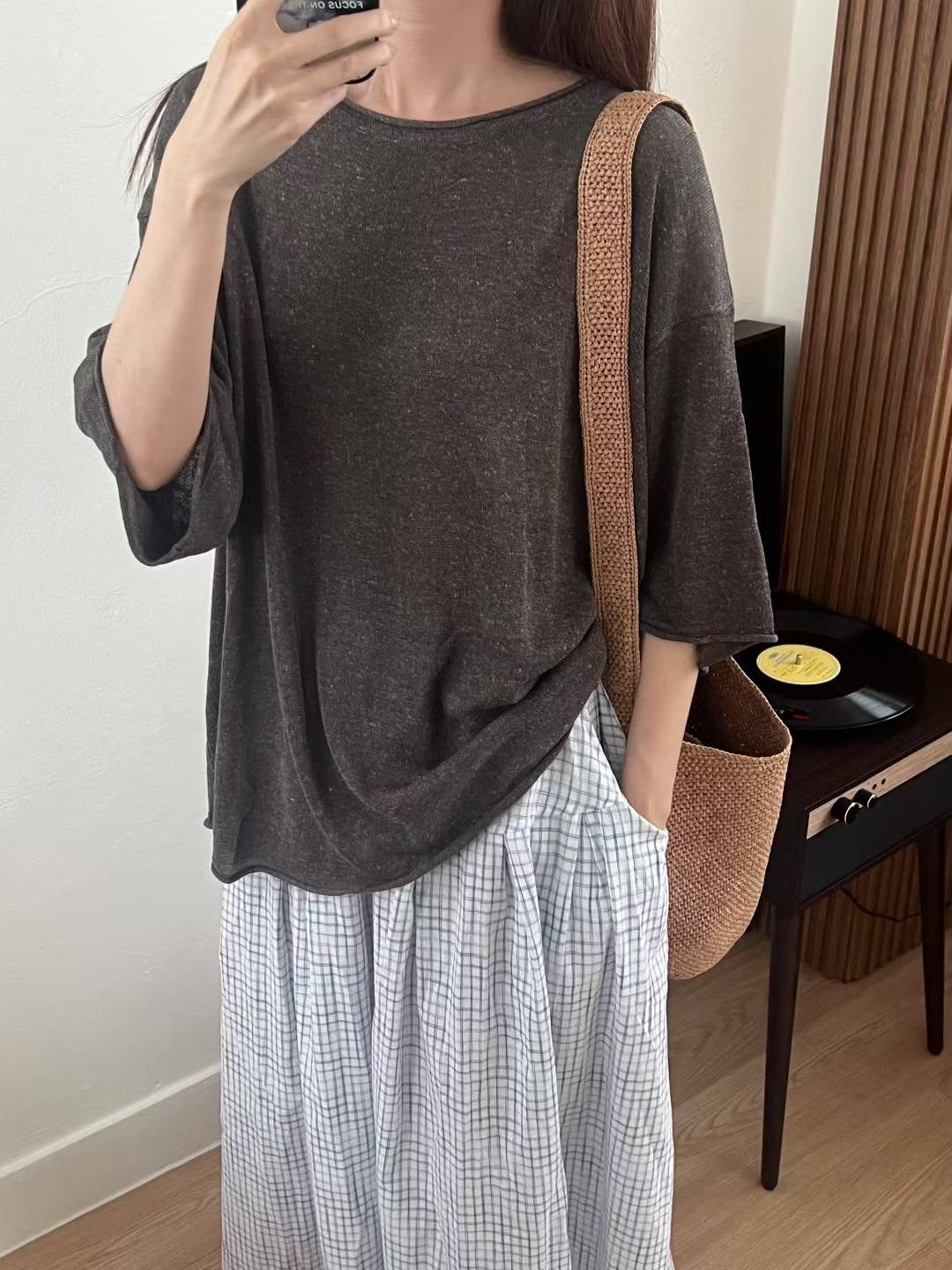 MZ816 ROUND NECK KNIT TOP