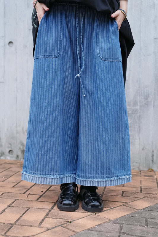 MZ980 STRIPED DENIM WIDE-LEG JEANS