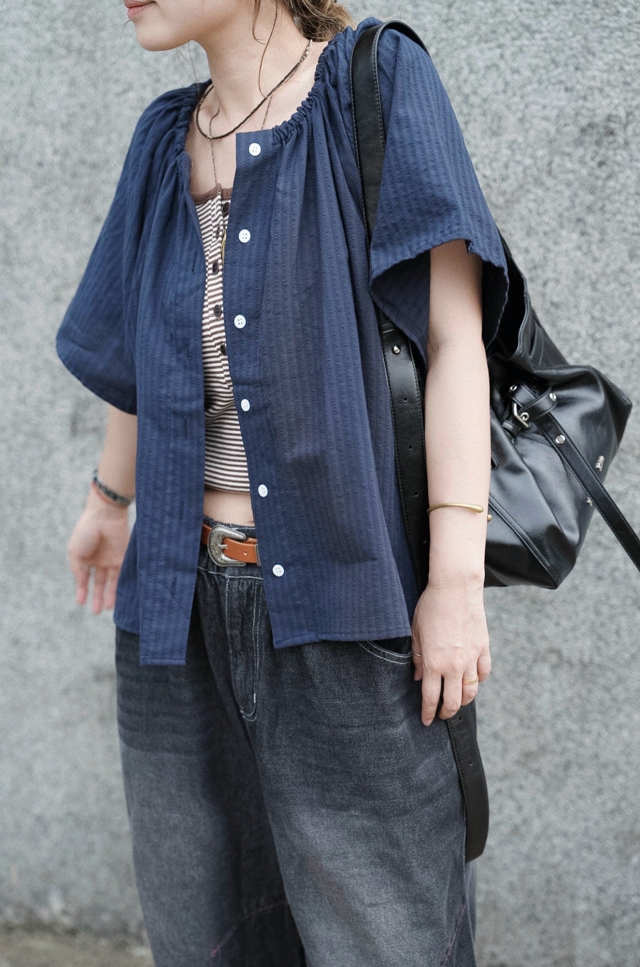 MB005 GATHERED NECK SMOCK BLOUSE