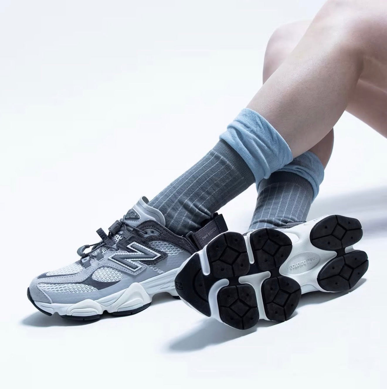 NEW BALANCE U9060 (限定款) - 灰白/銀黑