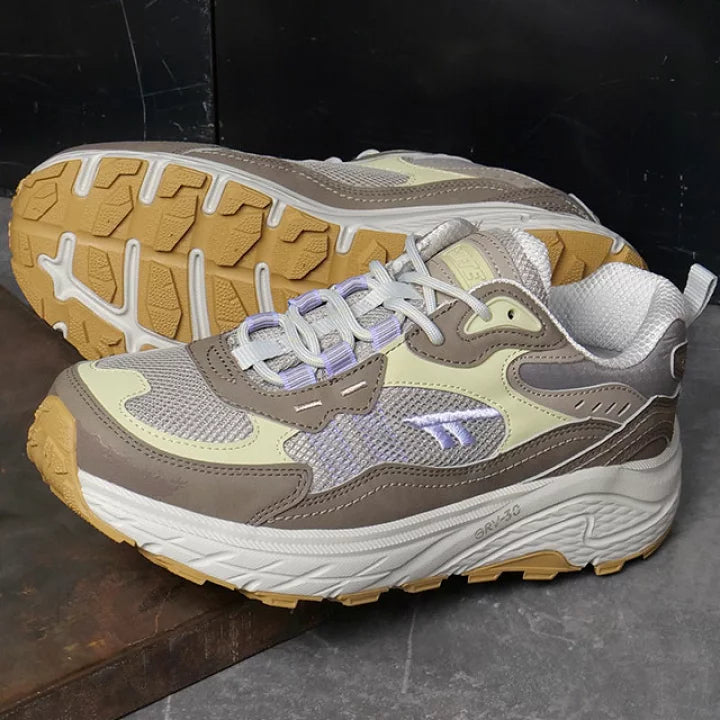 HI-TEC JAPAN - EASTEND WP HIKING WATERPROOF SNEAKERS