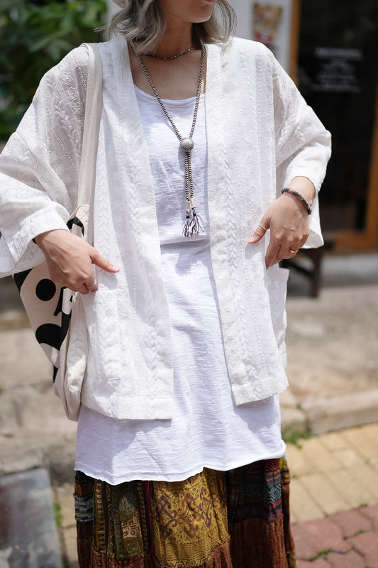 MZ505 EMBROIDERED DOBBY KIMONO