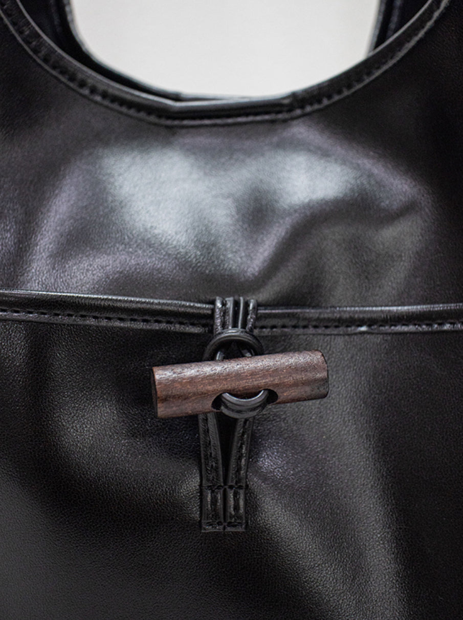 MZ637 MOIQUI LEATHER SHOPPER BAG