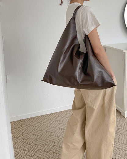 BUCKS & LEATHER ITALIAN LEATHER LARGE TOTE BAG / 2 COLORS