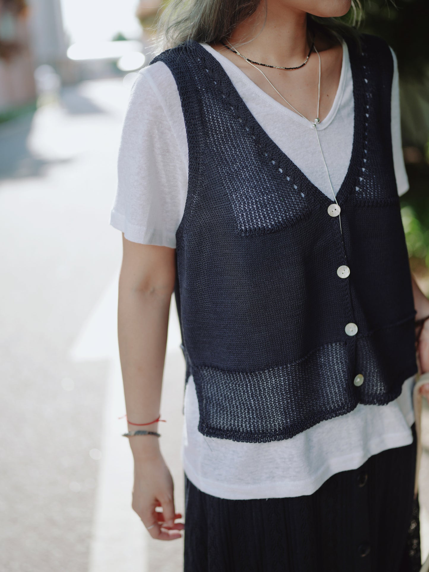 MZ342 Linen V-Neck Tee 【 買 2 件 減 $ 2 0 】