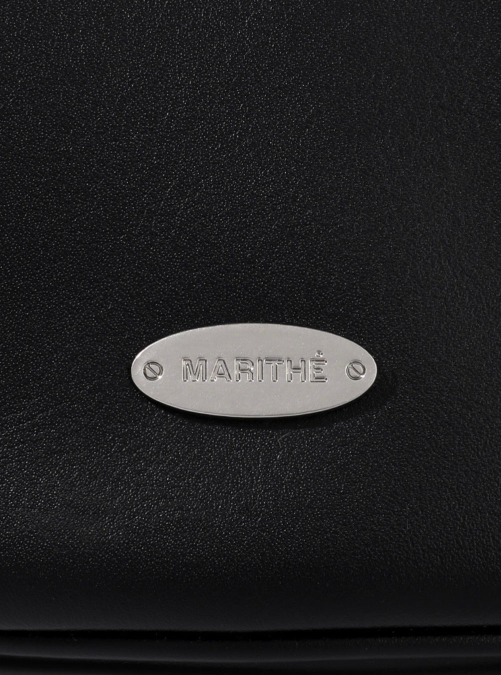 MARITHÉ + FRANҪOIS GIRBAUD - BUCKLE STRAP BUCKET BAG