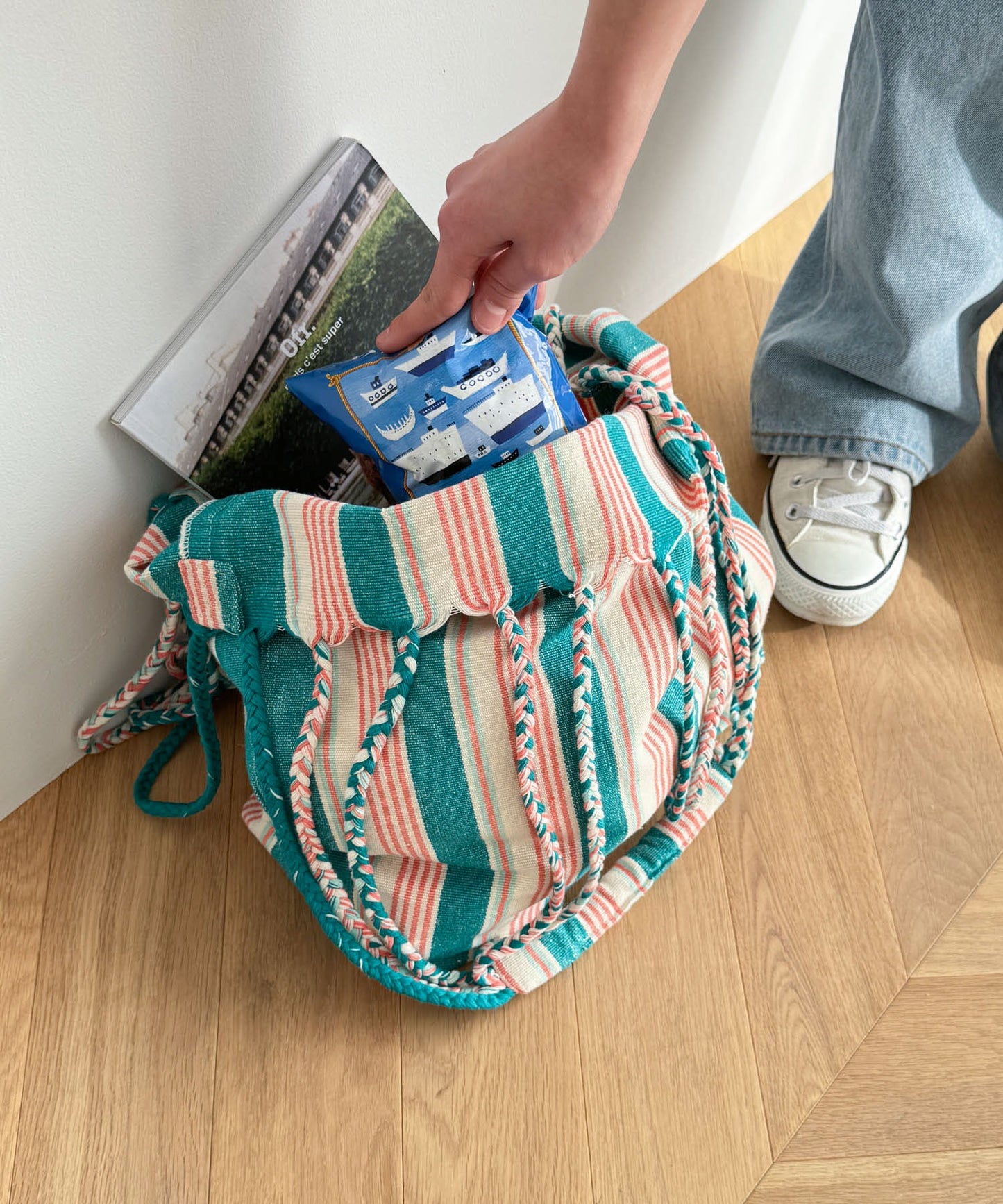 NA438 DULTON HAND-WOVEN HAMMOCK BAG
