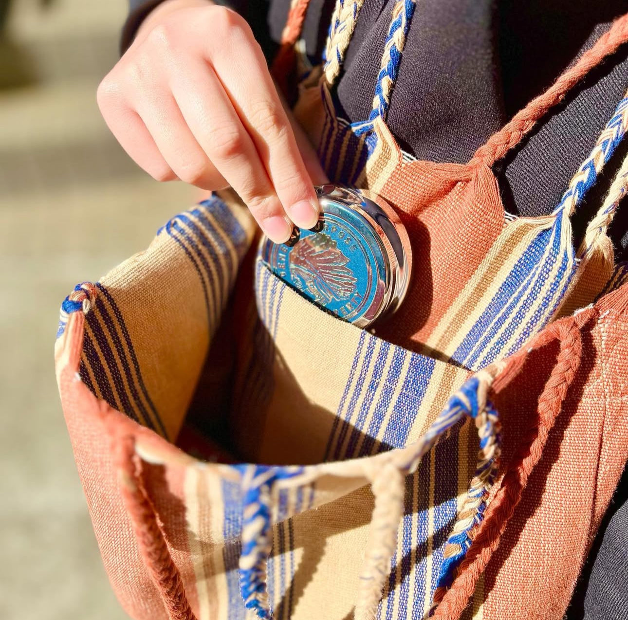 NA438 DULTON HAND-WOVEN HAMMOCK BAG