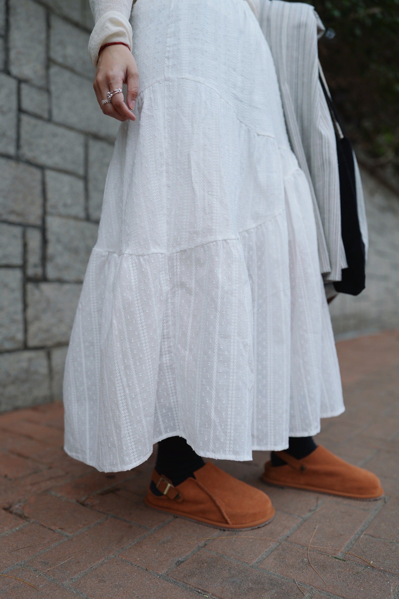 MZ645 DOBBY LACE SKIRT