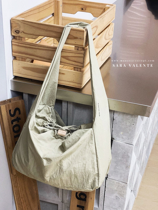 🇮🇹SARA VALENTE Hobo Bag