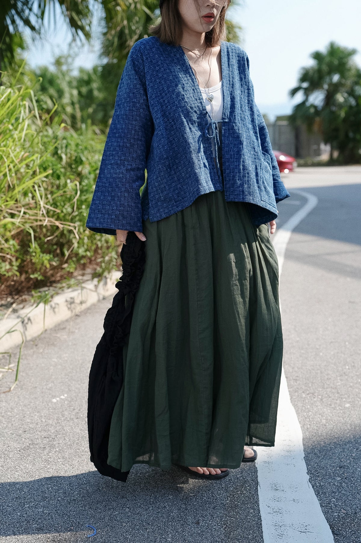 NA495 TEXTURED INDIGO KIMONO