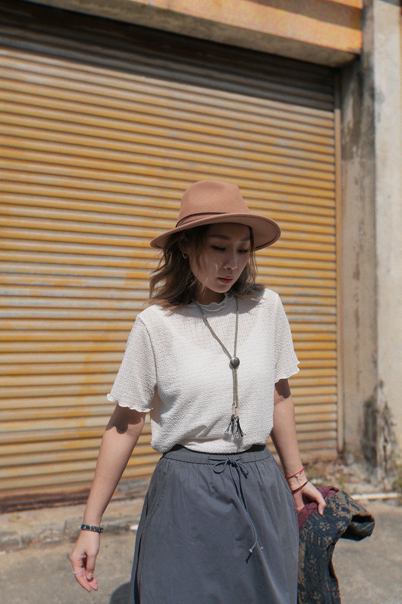 CA687 CRINKLE RUFFLE TOP【 2件減-$20, 4件減-$50 】