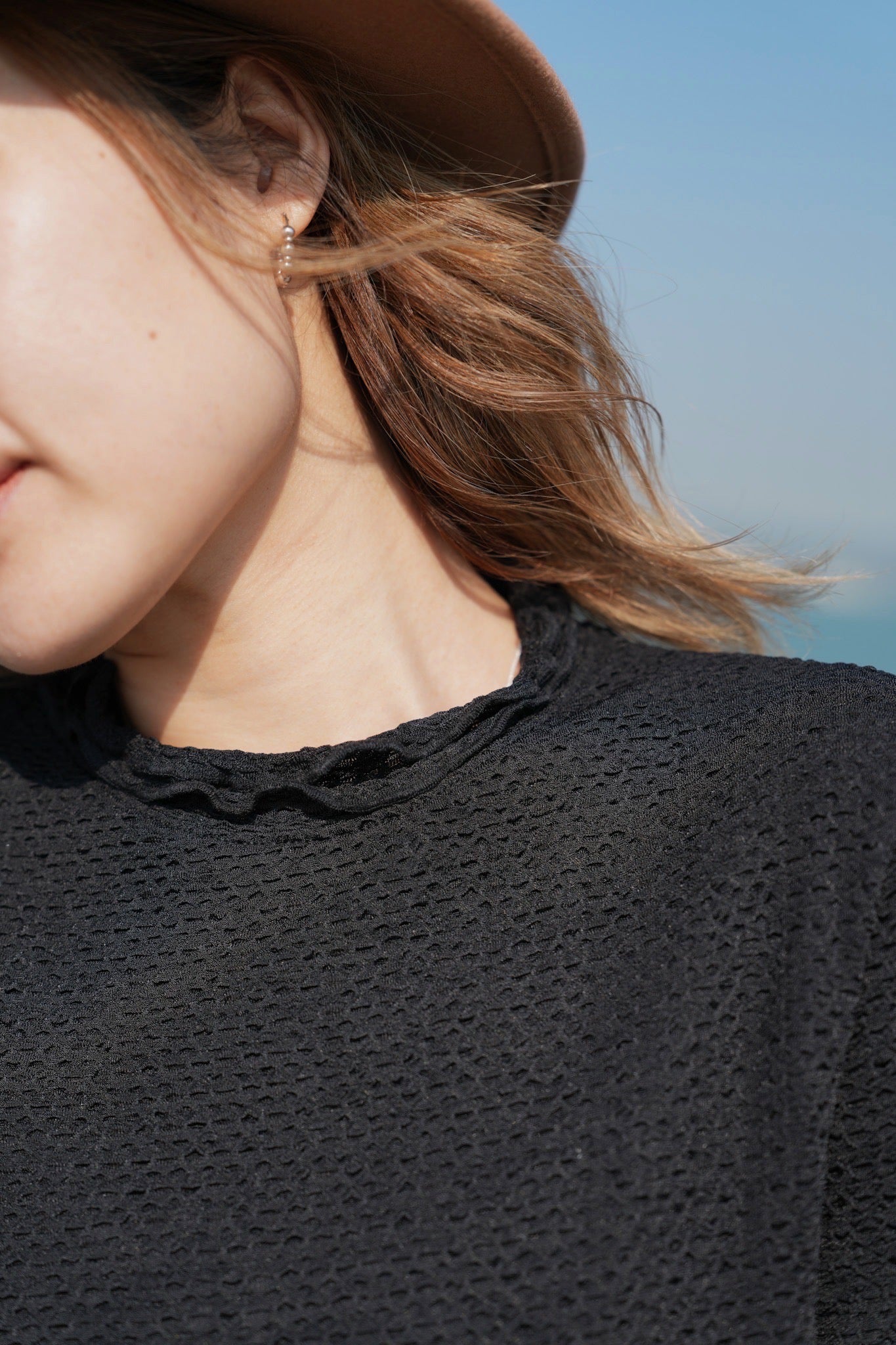 CA687 CRINKLE RUFFLE TOP【 2件減-$20, 4件減-$50 】
