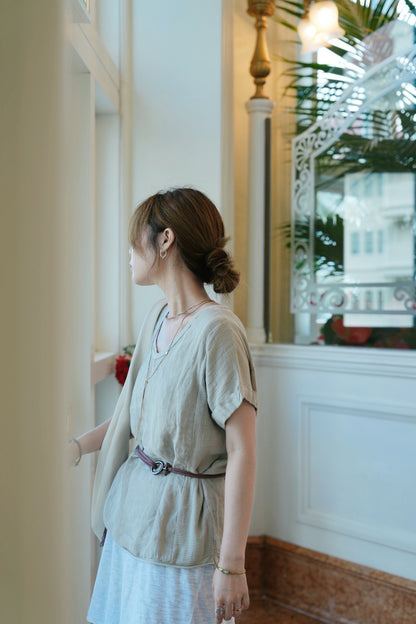 MZ780 ITALY MADE LINEN V-NECK TOP