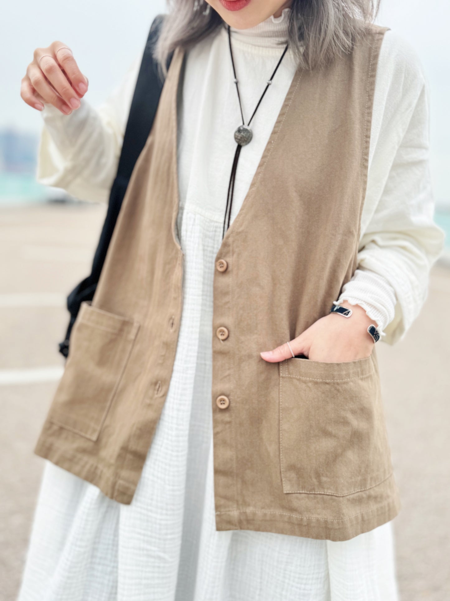 CA595 Textured Split Vest