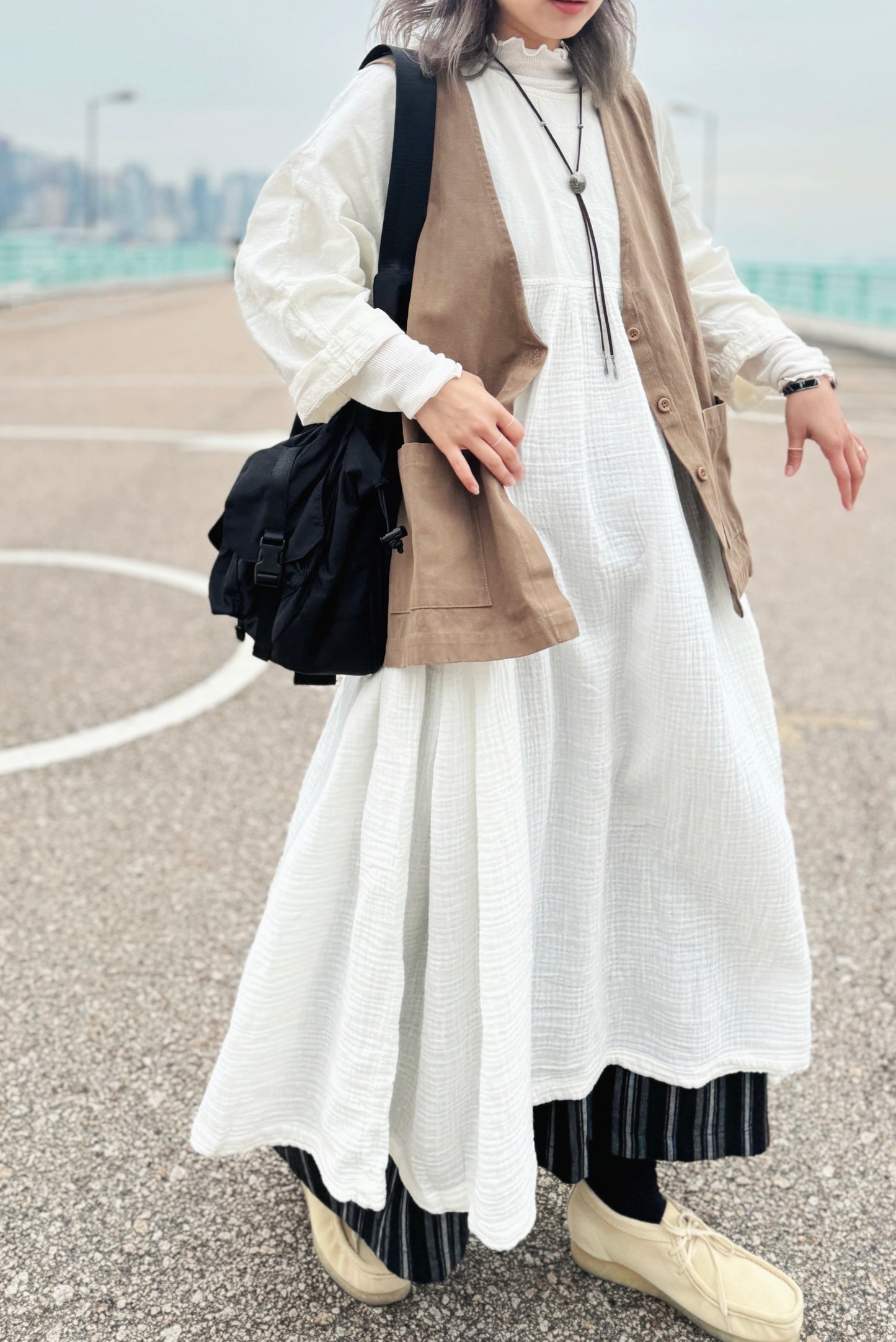 NA-375 Multi-Pocket Crossbag