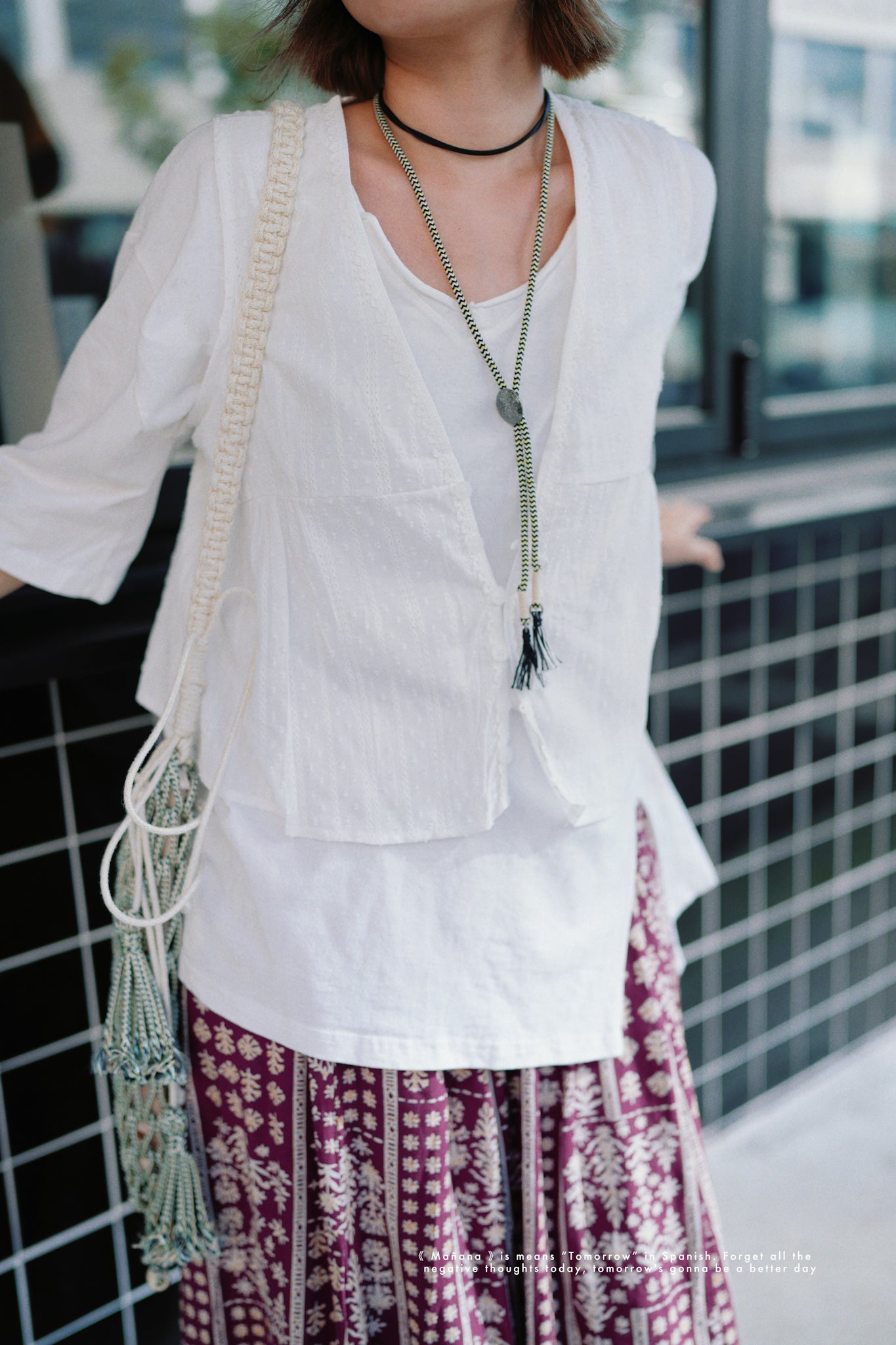MZ514 Cotton V-Neck Top