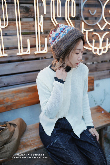 MZ562 CROSS FRONT KNIT TOP