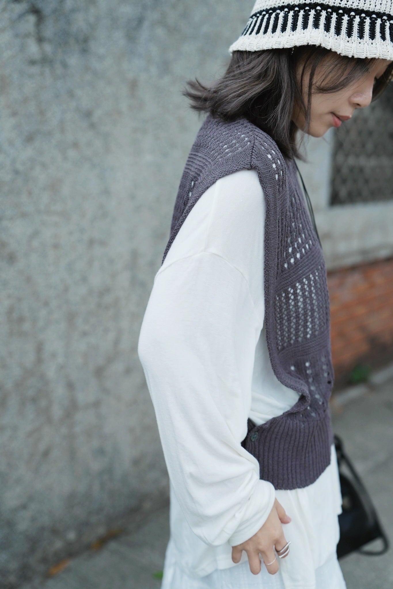 MZ705 CROCHET KNIT VEST