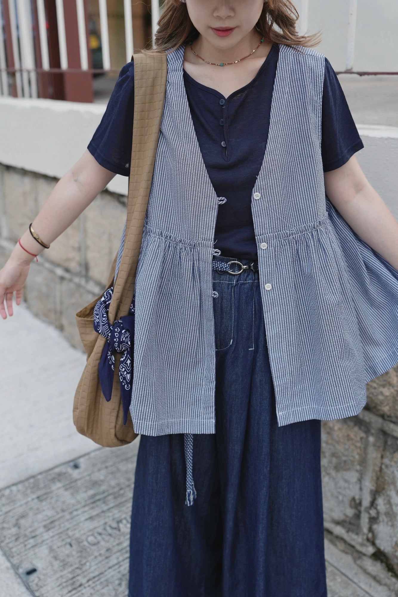 CA901 CRINKLE STRIPED VEST
