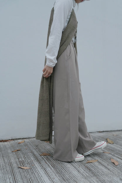MZ640 PLEATED WAIST BAND STRAIGHT PANTS