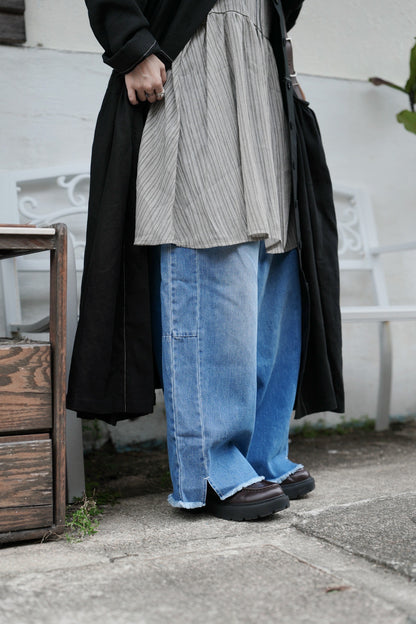 CA908 WASHED DENIM JEANS WITH BELT