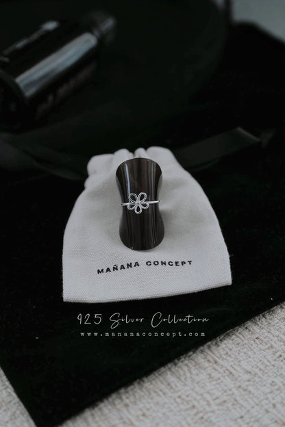 MB028 925 SILVER RING - Fleur de Lys