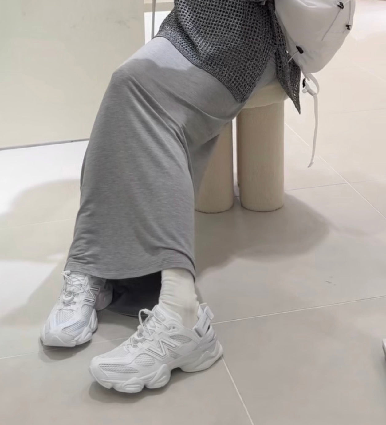 NEW BALANCE U9060 (日本限定) - 黑色/白色