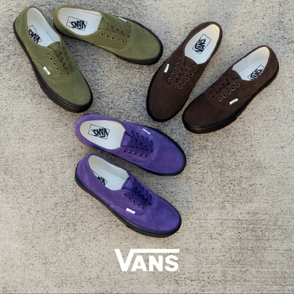 VANS - AUTHENTIC SUEDE