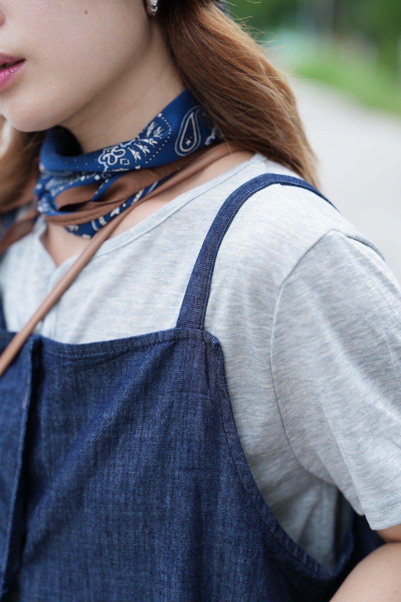 MZ796 DENIM TOP WITH BUBBLE HEM