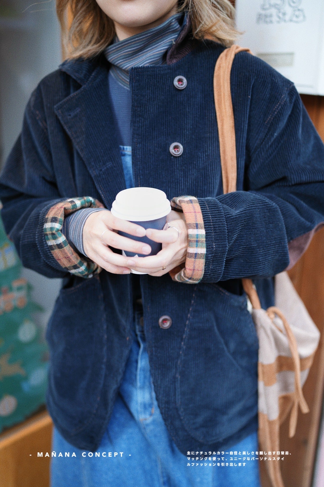 MZ574 CORDUROY CONTRASTED PATCHED COAT