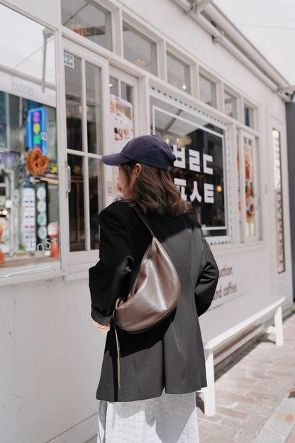 MZ711 BUCKS & LEATHER 半月袋