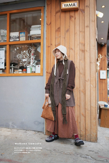 CA672 COLLARLESS CREPE VEST