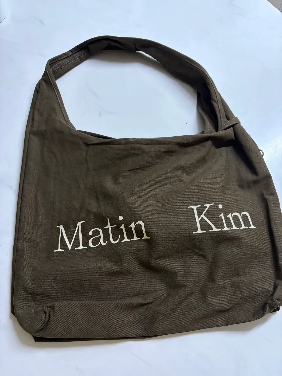 MATIN KIM - LOGO POINT ROUND ECOBAG
