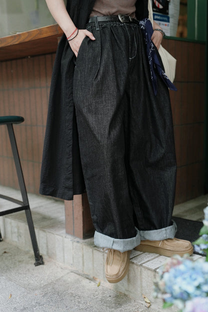CA690 STRAIGHT DENIM JEANS