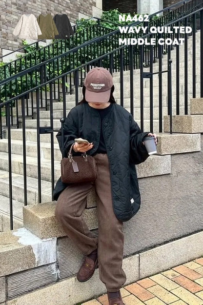 NA462 WAVY QUILTED MIDDLE COAT